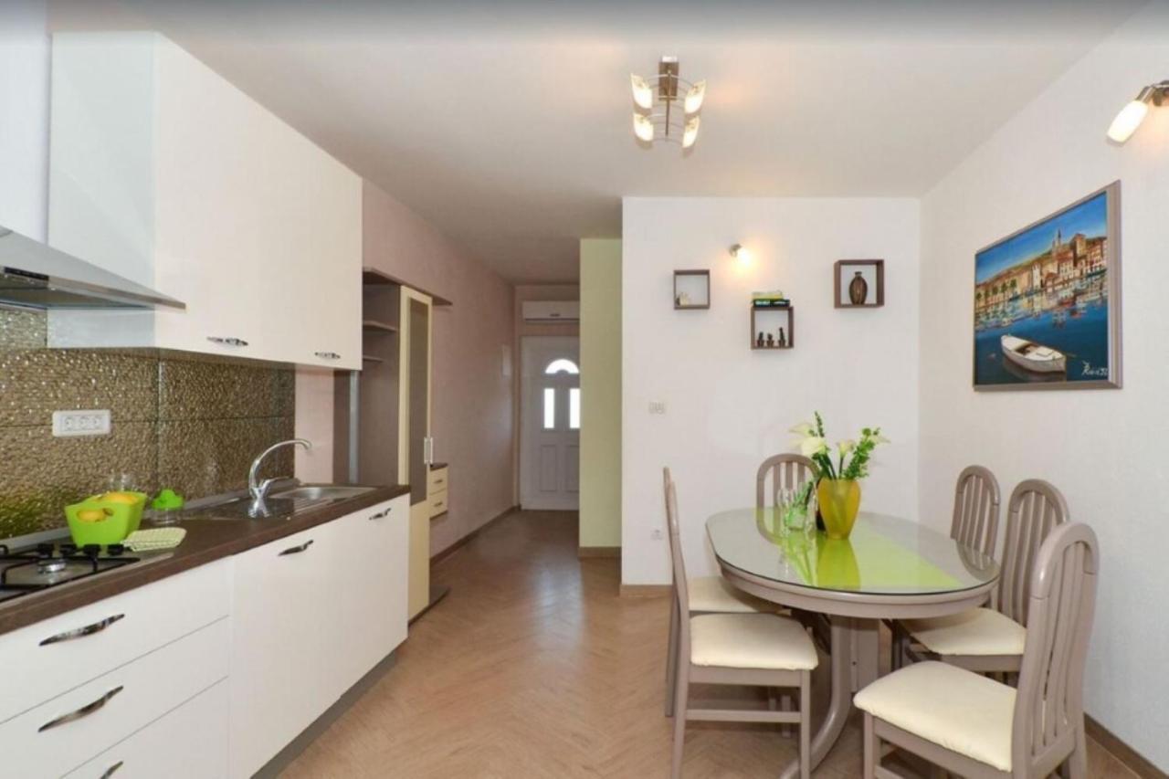 Apartments Villa Golden View Trogir Ngoại thất bức ảnh