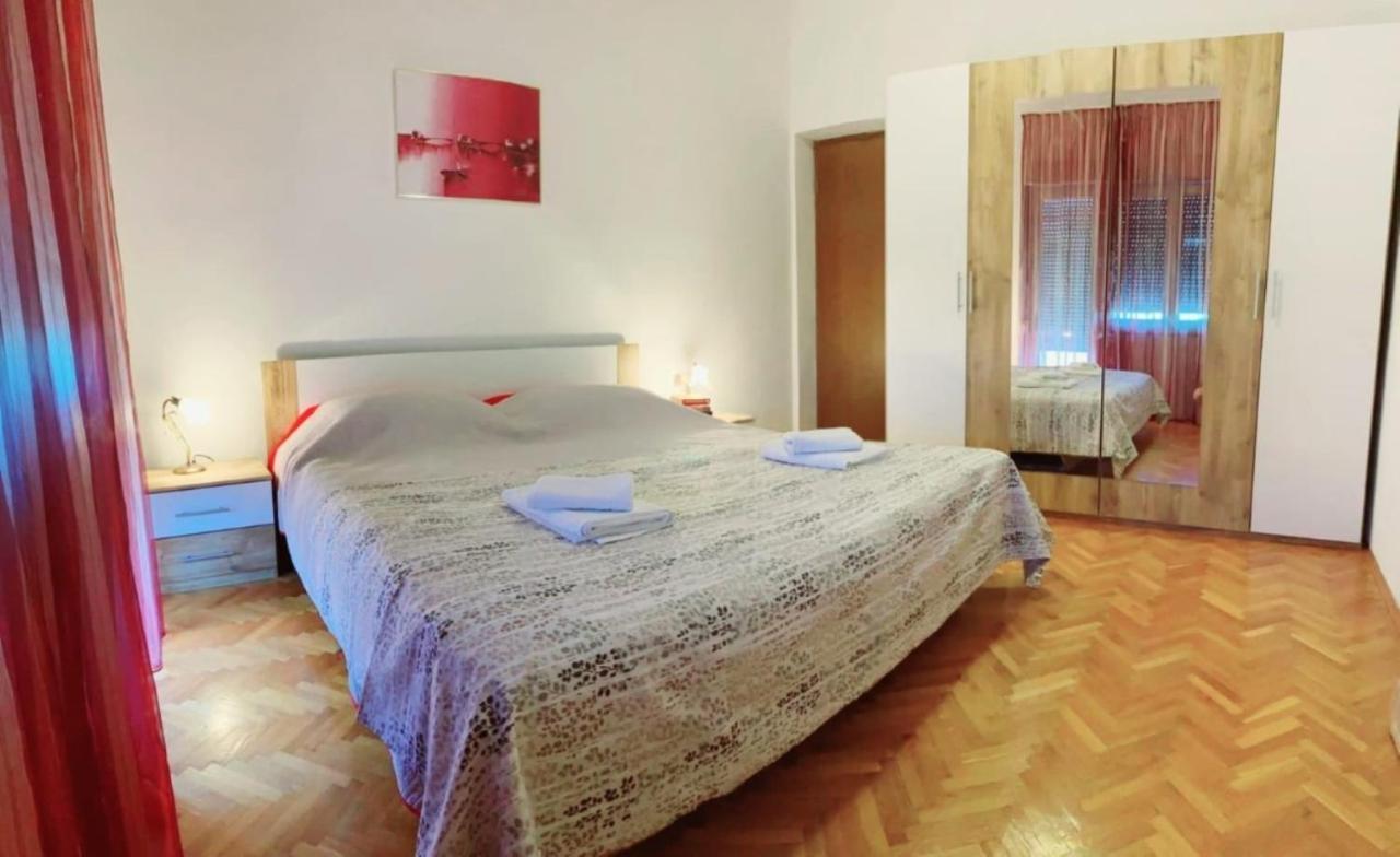 Apartments Villa Golden View Trogir Ngoại thất bức ảnh