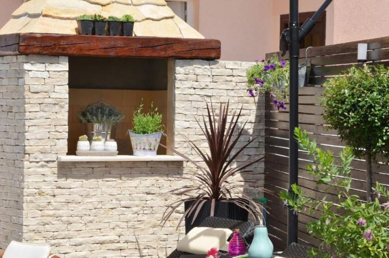 Apartments Villa Golden View Trogir Ngoại thất bức ảnh