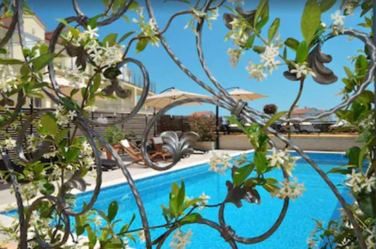 Apartments Villa Golden View Trogir Ngoại thất bức ảnh