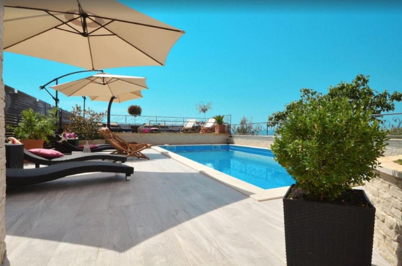 Apartments Villa Golden View Trogir Ngoại thất bức ảnh